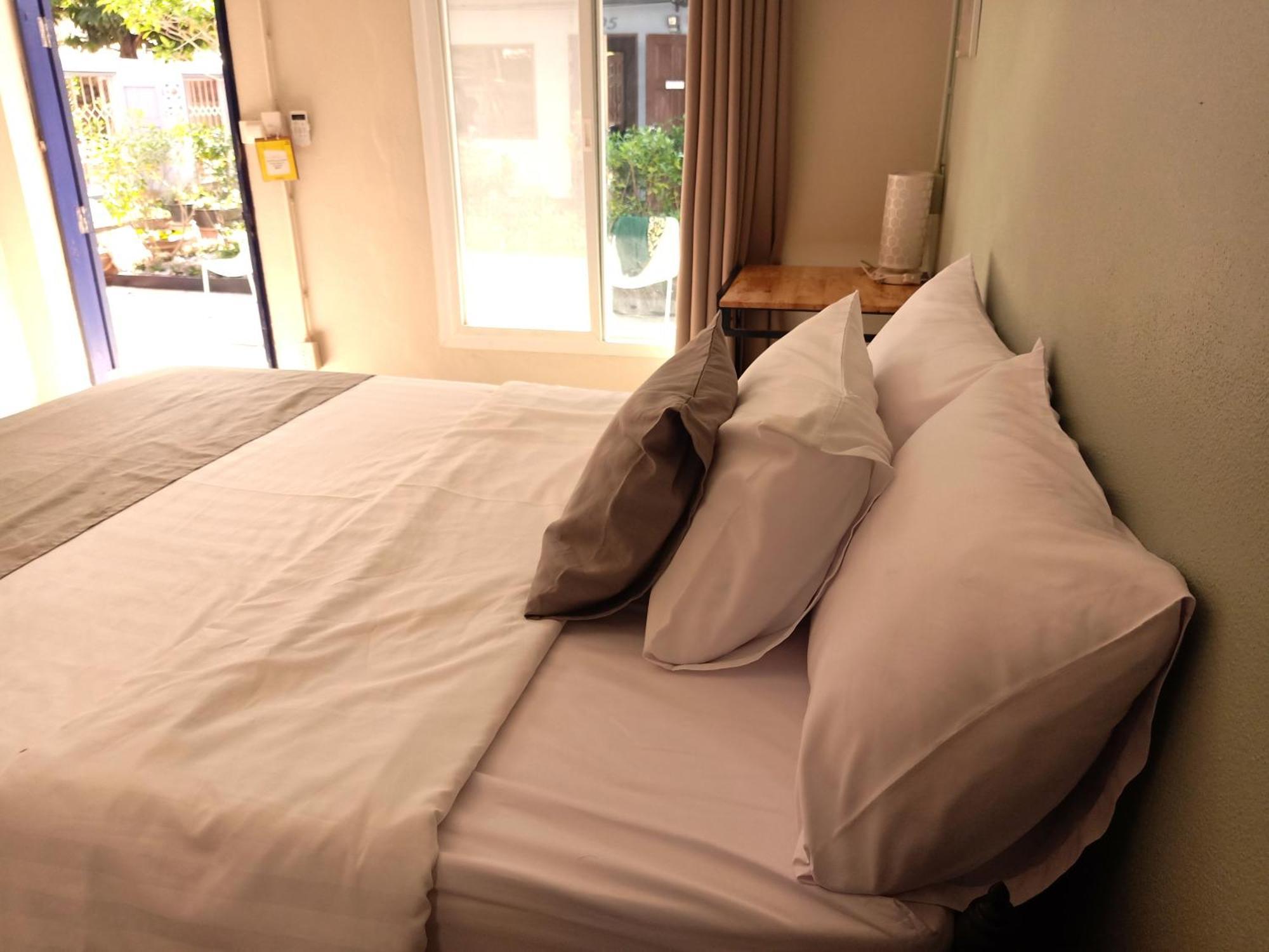 Baan Nuk Anong Hotel Chiang Rai Exterior photo